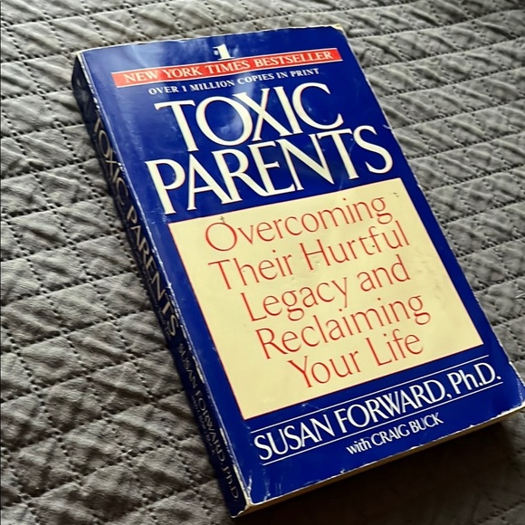 Toxic Parents - A Book by Susan Forward - Picture 1 of 7